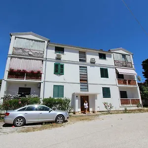 Paris Apartment Rovinj